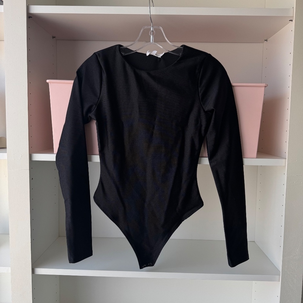 GOOD AMERICAN Black High Shine Scuba Compression Long Sleeve Bodysuit - Picture 2 of 5
